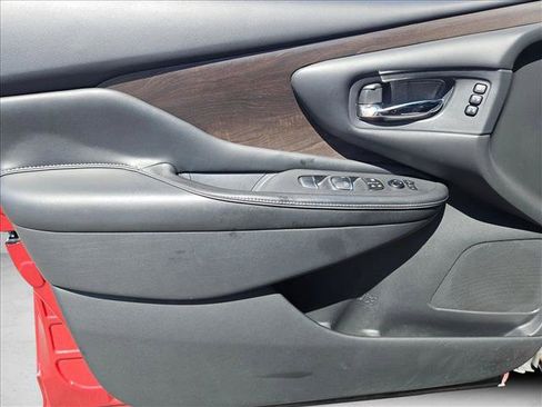 Used 2020 Nissan Murano Platinum w/ Cargo Package FWD image 11