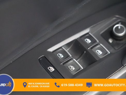 Used 2023 Volkswagen Jetta Sport image 17