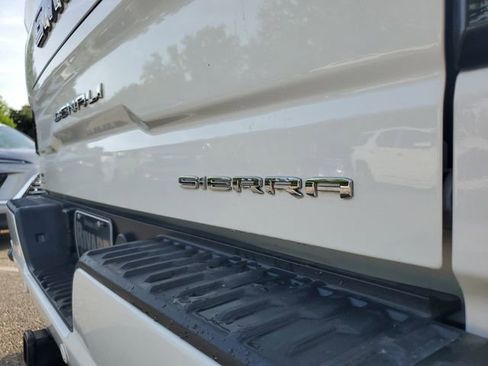 Used 2024 GMC Sierra 1500 Denali AWD/4WD image 7