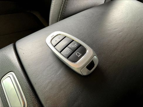 Used 2023 Hyundai Santa Fe SEL AWD/4WD image 32