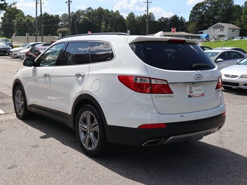Used 2014 Hyundai Santa Fe Limited FWD image 4