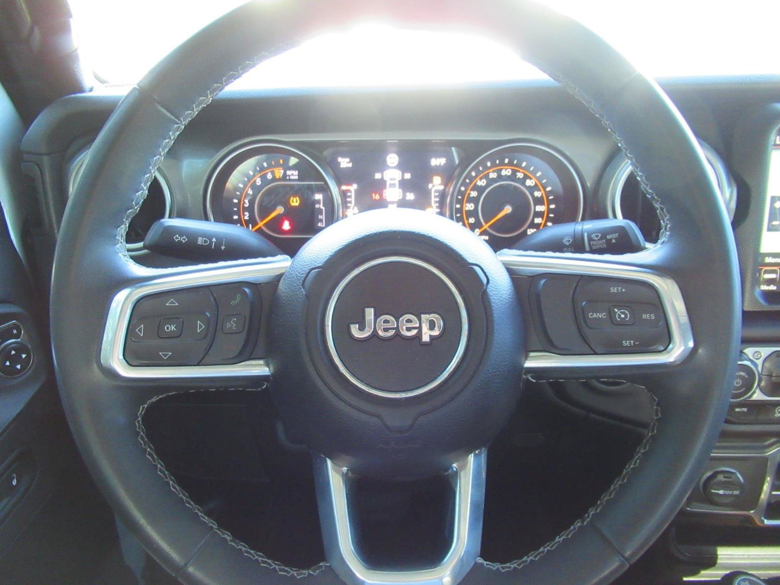 Used 2023 Jeep Gladiator Overland AWD/4WD image 23