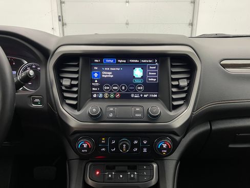 Used 2023 GMC Acadia AT4 w/ Trailering Package AWD/4WD image 23