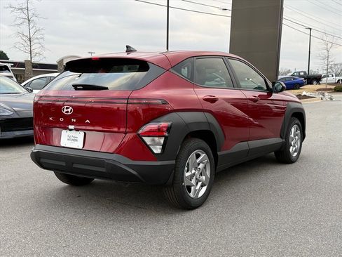 New 2026 Hyundai Kona SE FWD image 3