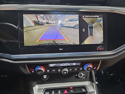 Used 2024 Audi Q3 2.0T Premium Plus image 25