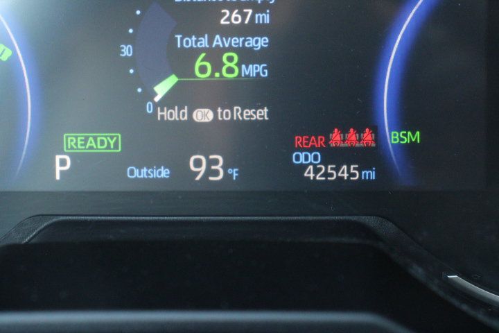 Used 2023 Toyota RAV4 LE AWD/4WD image 26