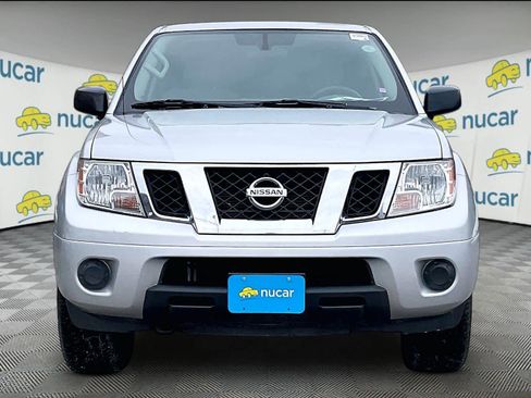 Certified 2021 Nissan Frontier SV image 2