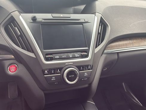 Used 2017 Acura MDX SH-AWD w/ Advance Package image 9