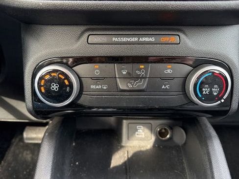 Used 2021 Ford Escape S image 22