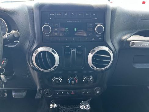 Used 2013 Jeep Wrangler Sahara w/ Connectivity Group AWD/4WD image 29
