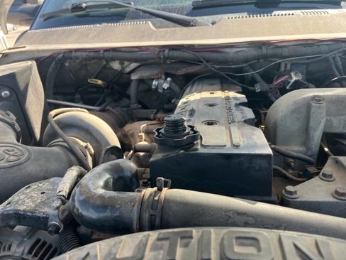 Used 2002 Dodge Ram 2500 Truck SLT image 9