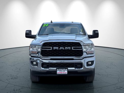 Used 2024 RAM 2500 Big Horn w/ Bed Utility Group image 9