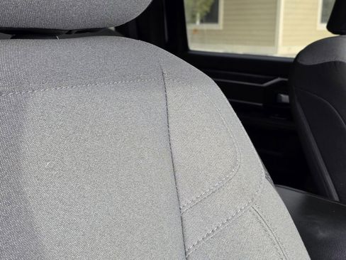 Used 2024 RAM 2500 Big Horn image 20