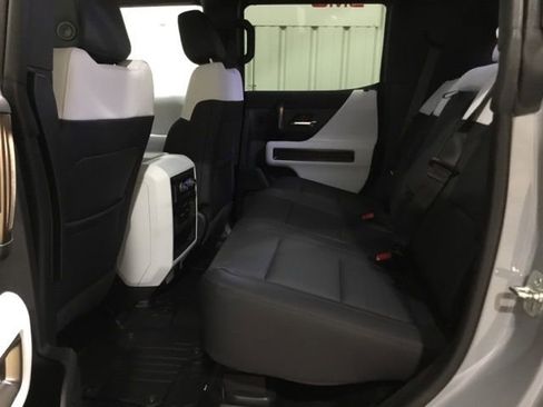 New 2025 GMC Hummer EV 3X image 46