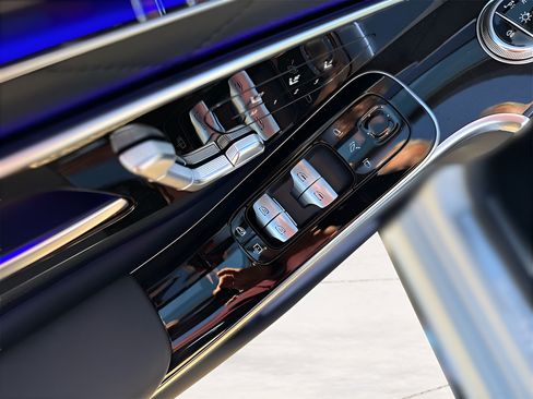 New 2026 Mercedes-Benz S 580 4MATIC Sedan image 13