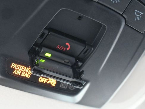 Used 2024 Toyota Corolla LE image 23