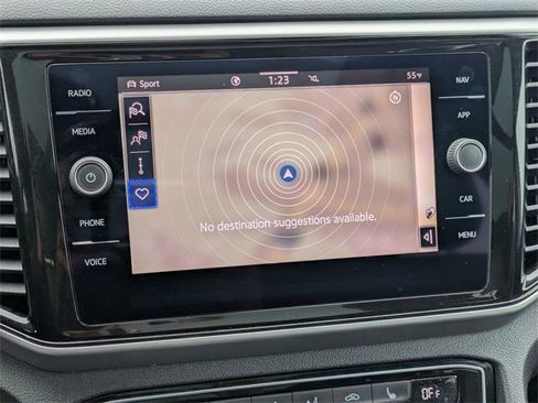 Certified 2022 Volkswagen Atlas SEL R-Line image 24