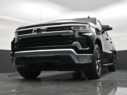 Used 2021 Chevrolet Silverado 1500 RST RWD image 24