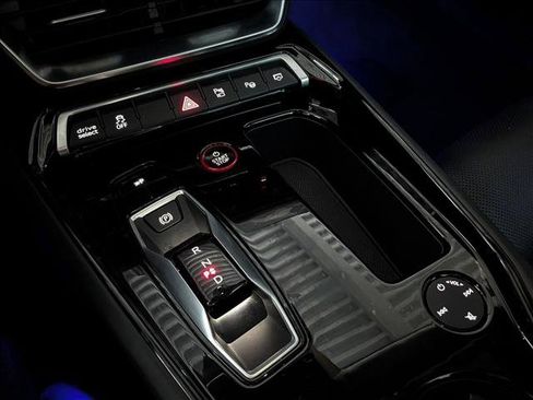 Used 2024 Audi RS e-tron GT w/ Carbon Performance Package image 8