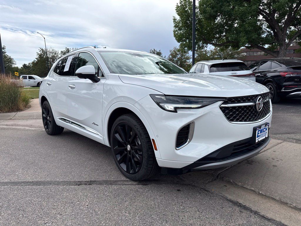 Used 2021 Buick Envision Avenir w/ Technology Package II AWD/4WD image 7
