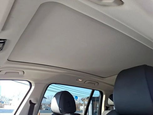 Used 2020 BMW X7 xDrive40i w/ Cold Weather Package image 27