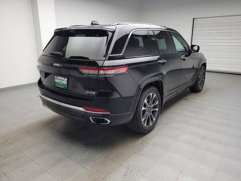 Used 2022 Jeep Grand Cherokee Overland w/ Advanced Protech Group III image 9