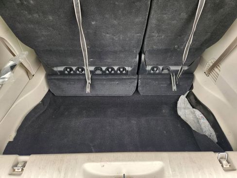 Used 2023 Chrysler Pacifica Touring-L image 33