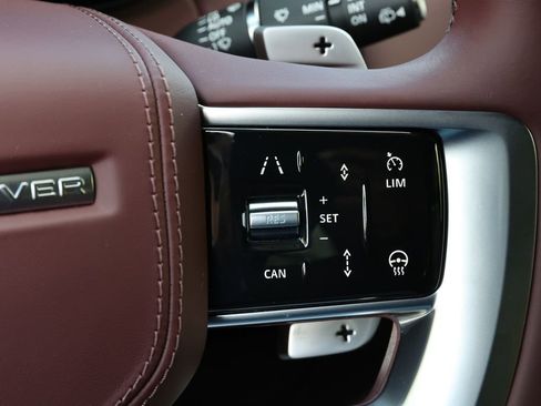 New 2026 Land Rover Range Rover SE AWD/4WD image 16