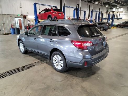 Used 2019 Subaru Outback 2.5i Premium AWD/4WD image 5