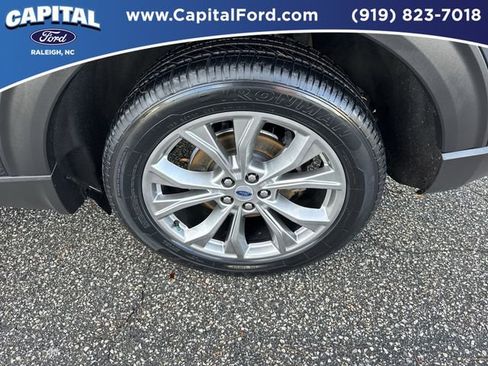 Used 2023 Ford Explorer XLT w/ Equipment Group 202A image 13