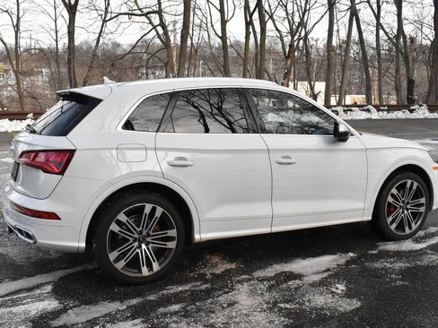 Used 2020 Audi SQ5 Premium Plus w/ Premium Plus Package image 7