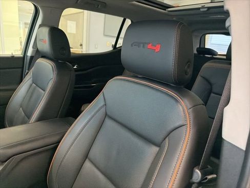 Used 2023 GMC Acadia AT4 w/ Preferred Package image 13