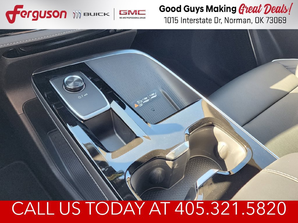 New 2027 Buick Enclave Preferred w/ Power Package FWD image 31
