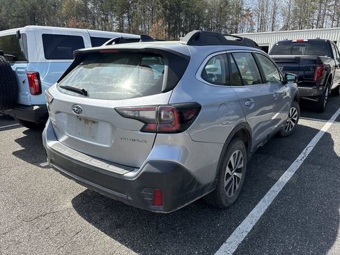 Used 2020 Subaru Outback 2.5i image 15