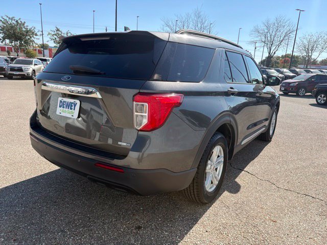 Used 2020 Ford Explorer XLT AWD/4WD image 5