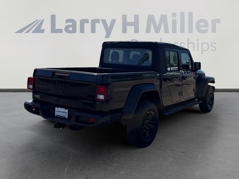 Certified 2023 Jeep Gladiator Sport w/ Trailer Tow Package AWD/4WD image 5