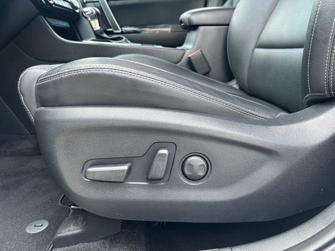 Used 2021 Kia Sportage EX FWD image 13