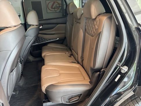 Used 2023 Hyundai Santa Fe Limited w/ Cargo Package AWD/4WD image 23