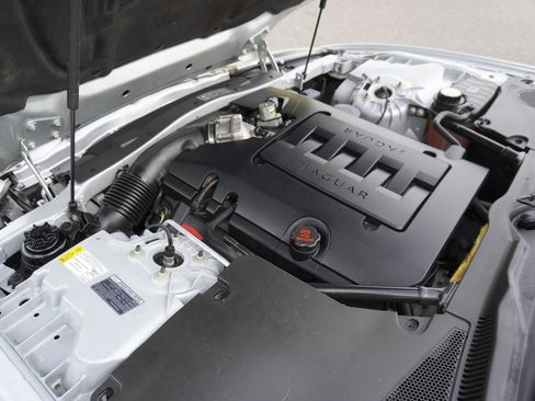 Used 2008 Jaguar XK Coupe RWD image 29