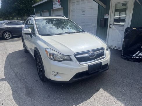 Used 2014 Subaru Crosstrek 2.0i Limited AWD/4WD image 1