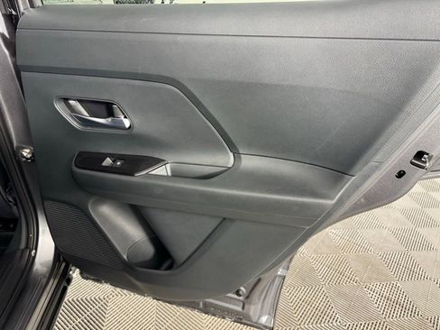 Used 2025 Nissan Kicks SV image 26