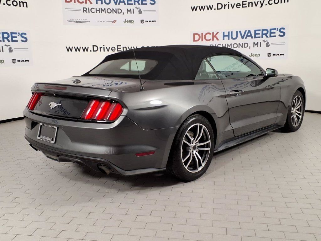 Used 2017 Ford Mustang Premium RWD image 4