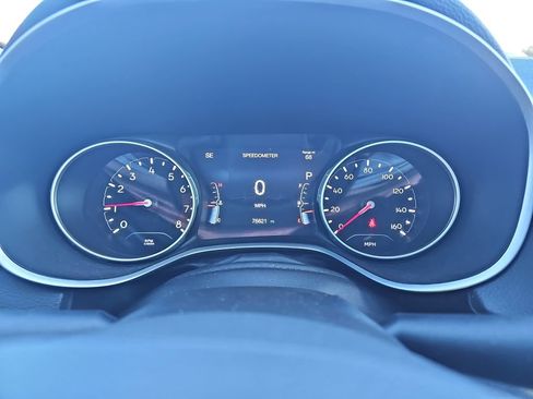 Used 2019 Jeep Compass Limited image 18