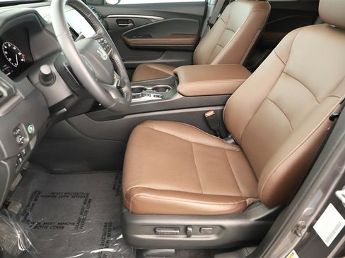 Used 2025 Honda Ridgeline RTL image 24