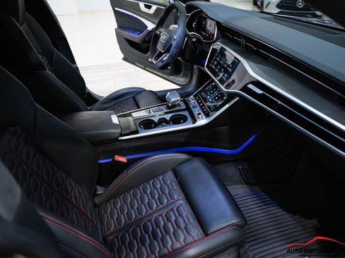 Used 2022 Audi RS 7 4.0T image 13