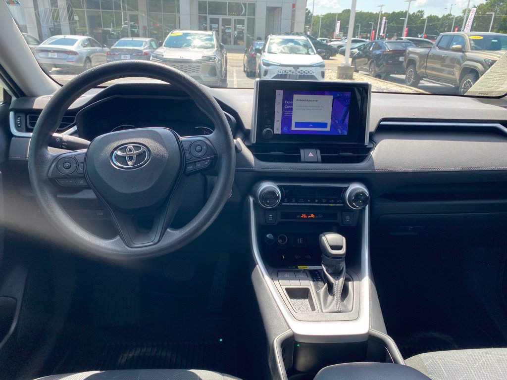 Used 2024 Toyota RAV4 XLE w/ Convenience Package FWD image 8