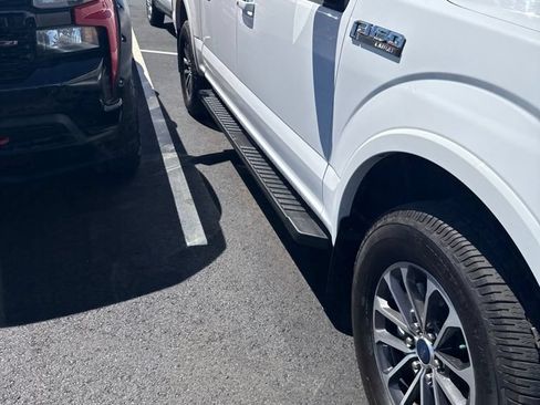 Used 2019 Ford F150 Lariat AWD/4WD image 4