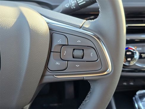 New 2026 Buick Envista Sport Touring image 17