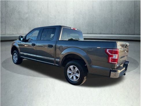 Used 2019 Ford F150 XLT image 6