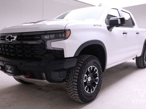 New 2026 Chevrolet Silverado 1500 ZR2 image 1